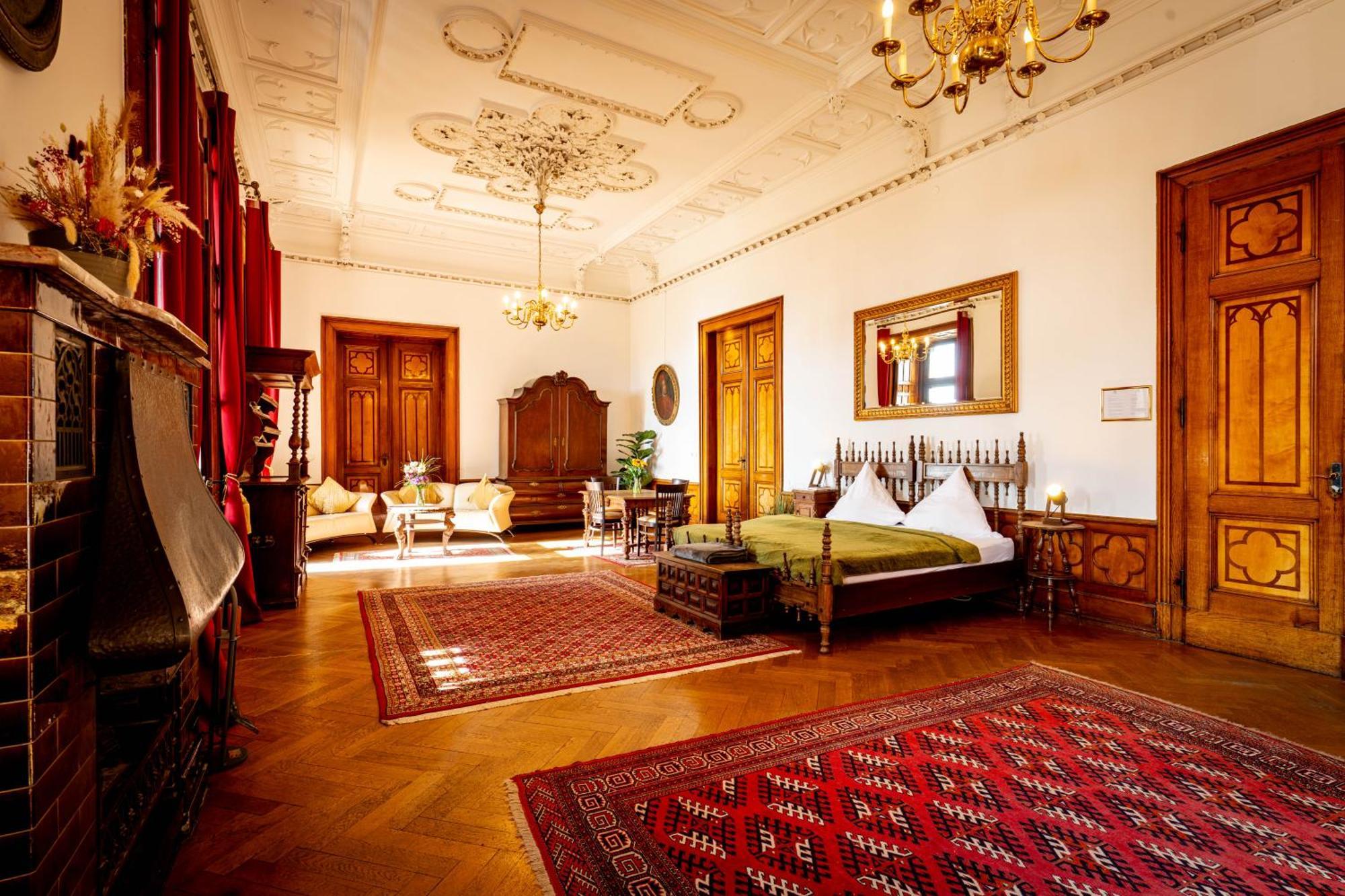 Schloss Arenfels Bad Honningen Bagian luar foto